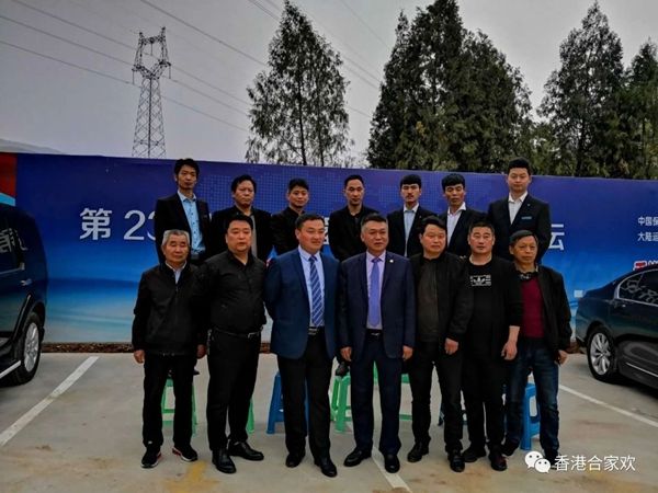 致富不忘桑梓.傾情回報家鄉(xiāng)